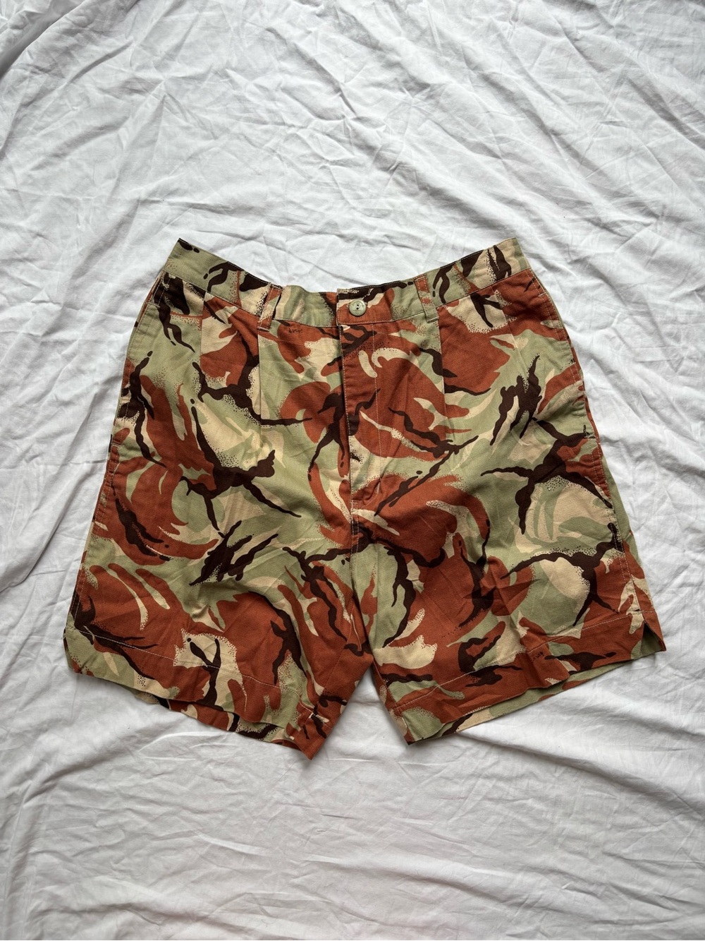 Men's Camouflage Print Cotton Shorts - Rust Green Camo